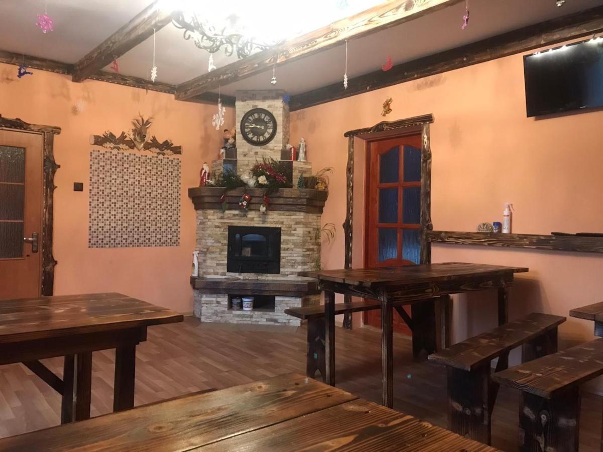 格拉克山林小屋 艾兹基 外观 照片