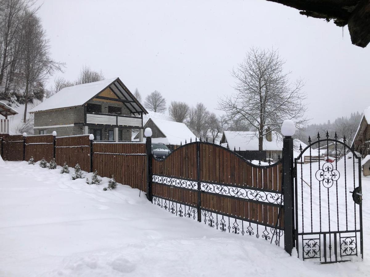 格拉克山林小屋 艾兹基 外观 照片