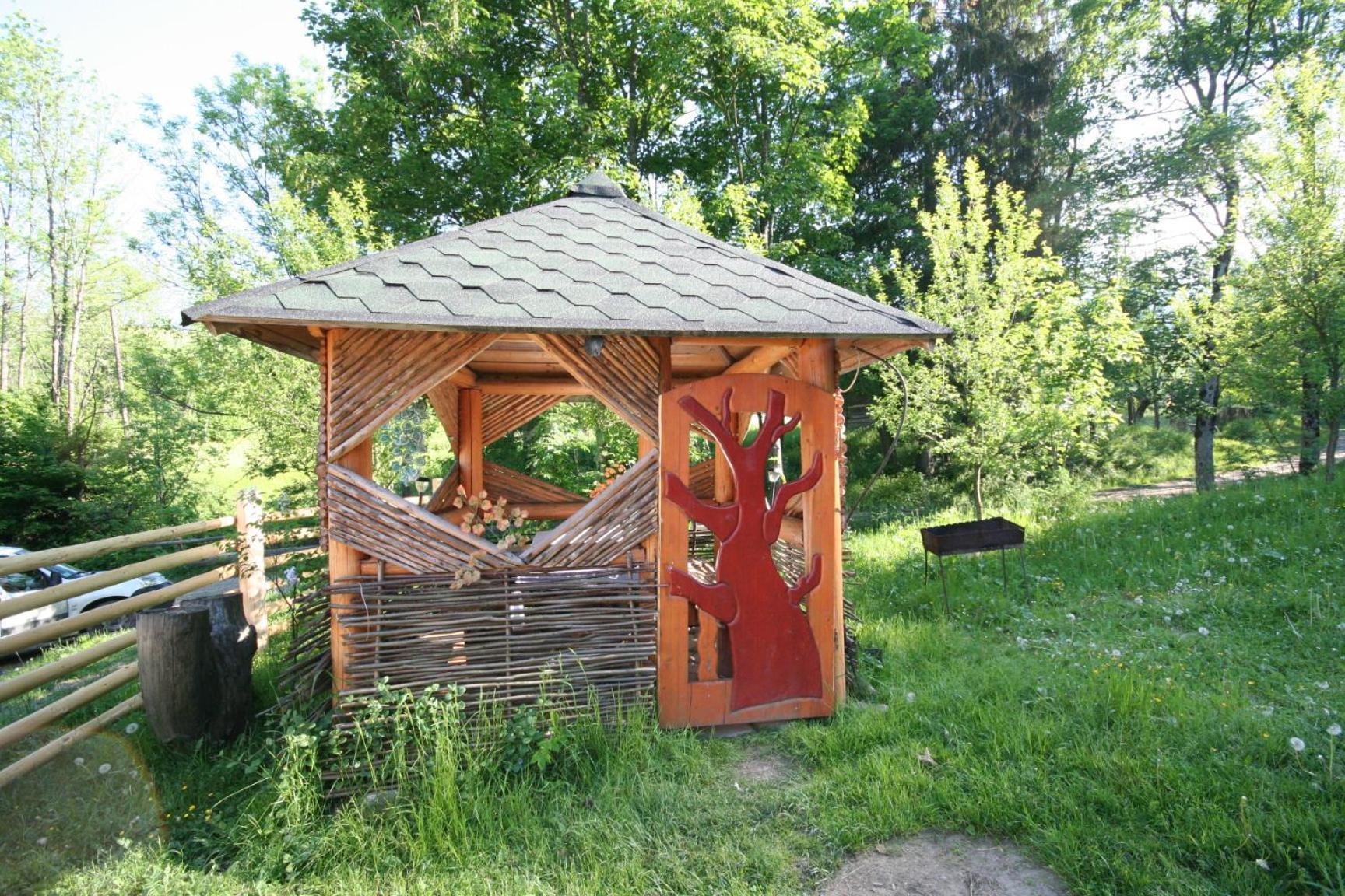 格拉克山林小屋 艾兹基 外观 照片
