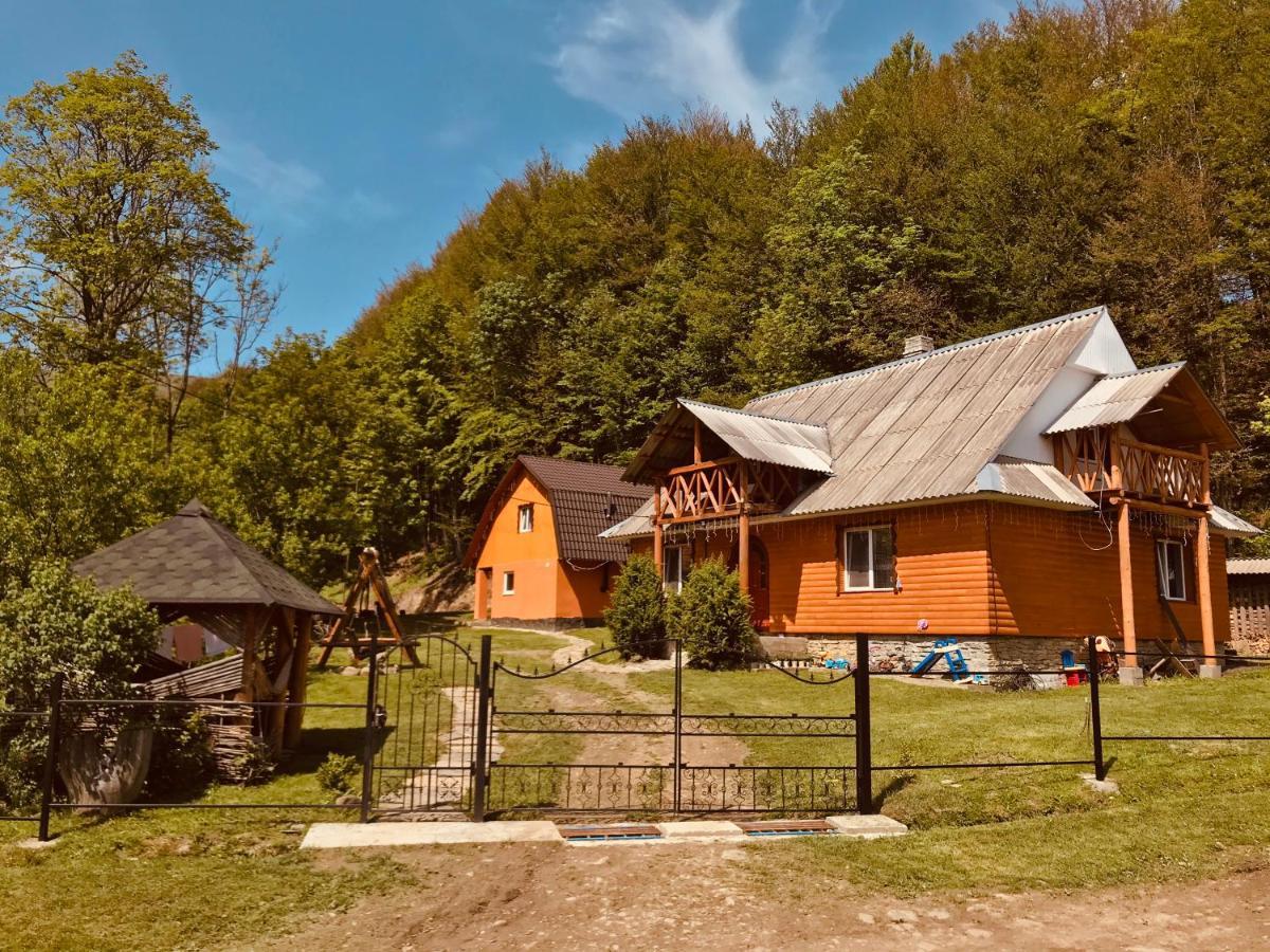 格拉克山林小屋 艾兹基 外观 照片